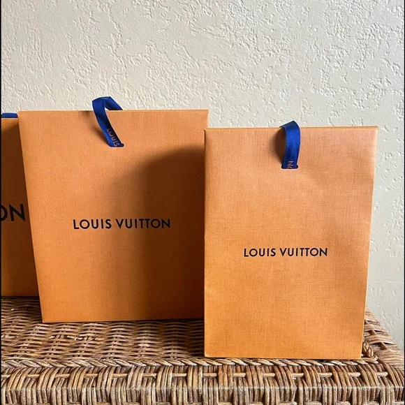 X3 Louis Vuitton shopping bags - Picture 10 of 16
